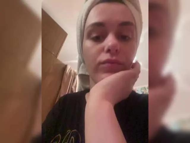 AfinaFrance on BongaCams
