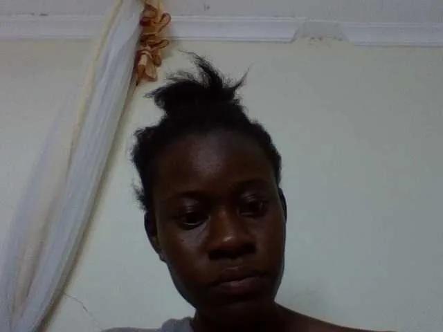charmychassy27 on BongaCams