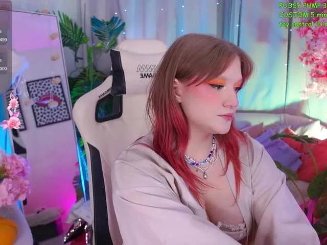 CrazyWine on BongaCams