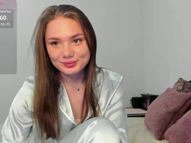 EmmaWatson on BongaCams 