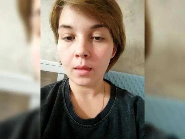 FoxyLoVe25 on BongaCams