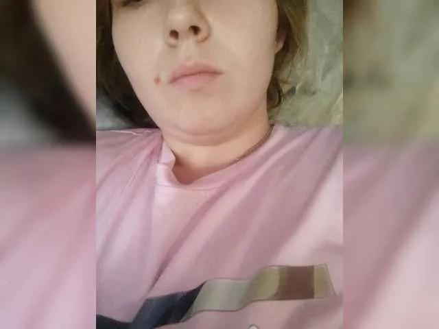 FoxyLoVe25 on BongaCams