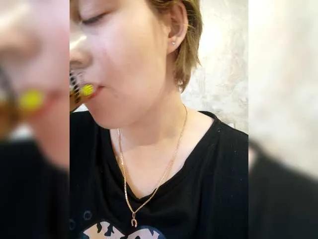 FoxyLoVe25 on BongaCams