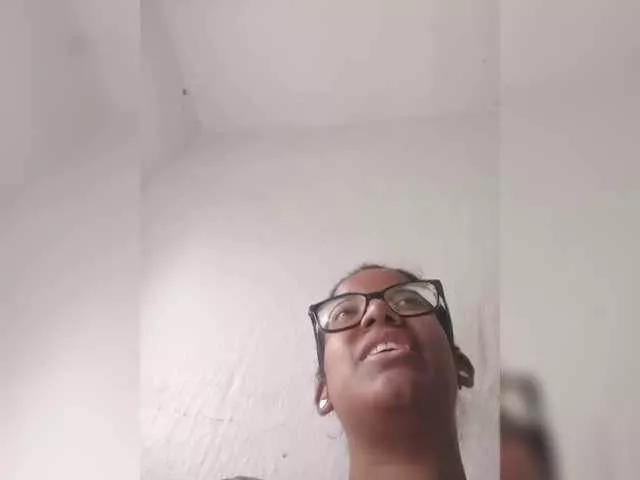 IndianBeaut on BongaCams 