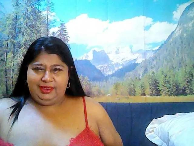 indianhoney on BongaCams 