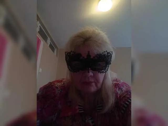 KASANDRABOLOSHKA on BongaCams