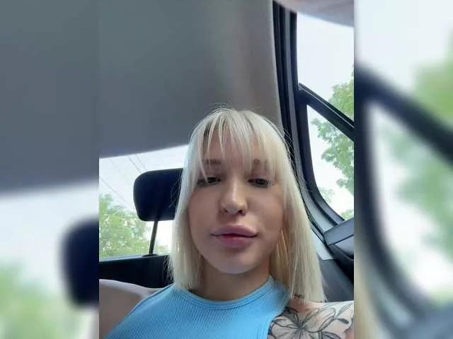 KettyPretty25 on BongaCams 