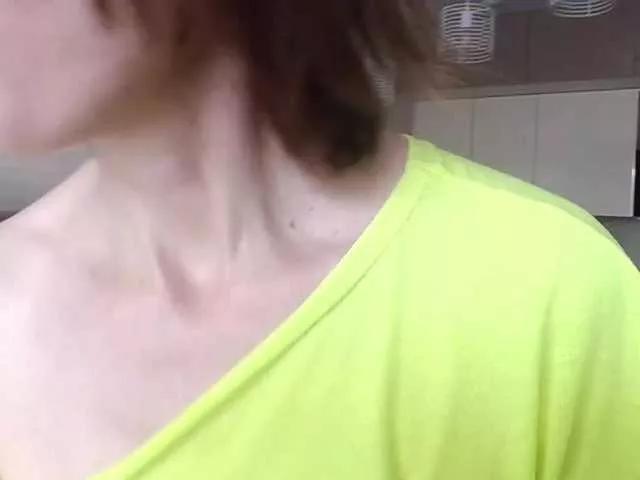 lilisexy14 on BongaCams 