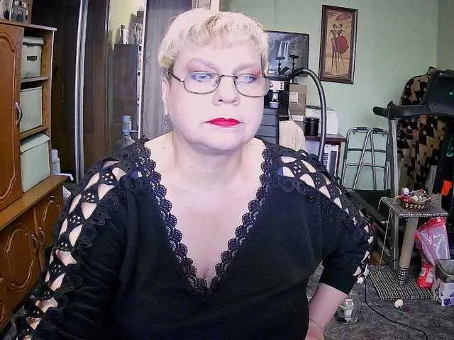 LOLA88888 on BongaCams
