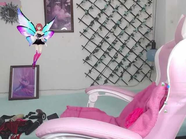 MOMCAMILA on BongaCams