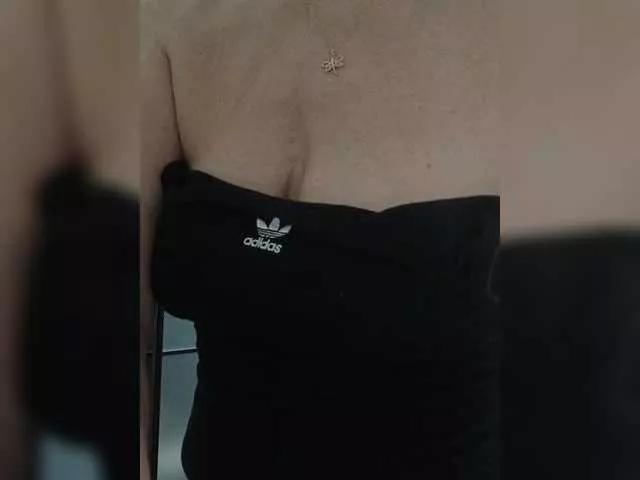 Tata42 on BongaCams 