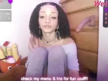 abruisedpeach's avatar