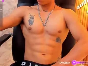 akazaboy on Chaturbate 