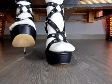 ammeliaa_ on Chaturbate 