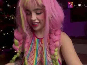 annie_snow_ —  hello, welcome my room guys!!! FAVORITE TIPS /16/66/166/666/999 - Goal is : naked+oil #cosplay #curvy #smoke #goth #bigass