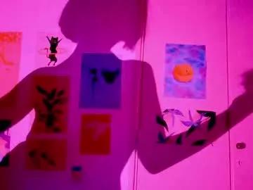 annietinky on Chaturbate 