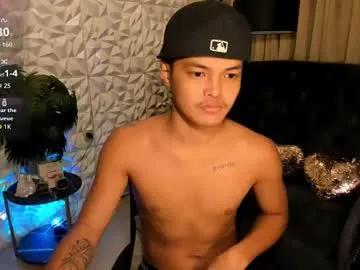 asianhugescott on Chaturbate 