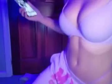 babyaves on Chaturbate 