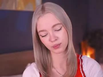 boobybliss — GOAL: Morning kisses for you [9 tokens left] #bigass #bigboobs #18 #shy #teen