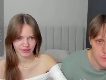 do_dick — topless close up and play tits [114 tokens left] #lovense #couple #skinny #teen #anal