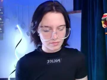 elastikiss — move your hips!  #tease  #nonude #femdom #c2c #cute [24 tokens remaining]