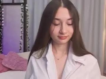 emmicanfly on Chaturbate 
