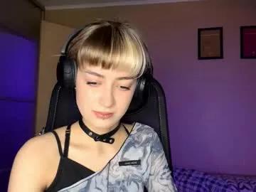 ethelynprochaska — GOAL: kiss [3 tokens remaining] Welcome to my room! #bigass #18 #teen #blonde #new