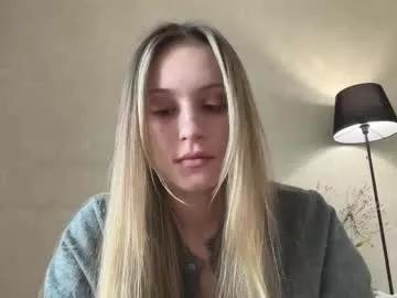 fflloowweerr on Chaturbate 