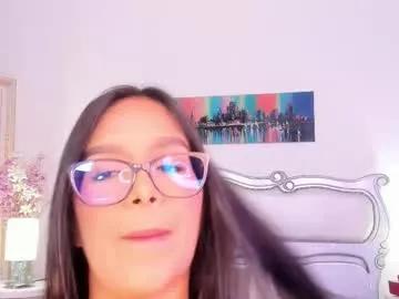 isasaenz_ on Chaturbate 