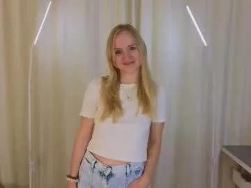 isauraluciano — GOAL: Its my first stream! Gentle touch my naked shoulders <3 | Welcome to my room! I'm Olivia and my gift for you - free TG for fan club! #18 #new #shy #young #blonde [64 tokens remaining]