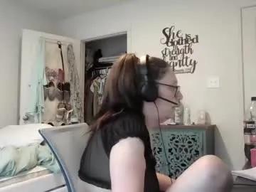 izzynoela on Chaturbate 