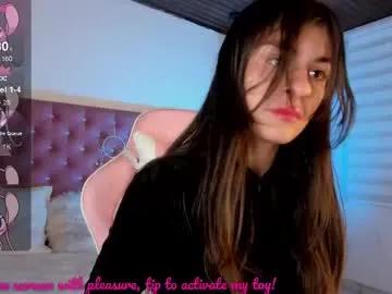 jade_sweetie — Hello guys, welcome to my room. I am an introverted lonely girl who loves hot talk.  #18 #bignaturaltits #slimbody #blowjob #latina