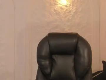 jadeevansx — GOAL: Fuck me [260 tokens remaining] Let's start the week off right with some big orgasms today    #bigass  #bigboobs #latina #longhair #curvy