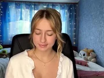 jettafrancis — Hello, im Kodi! I'm #18 and I'm a little #shy  GOAL: Tease with my shirt/top  ! #natural #bigass #skinny [0 tokens remaining]