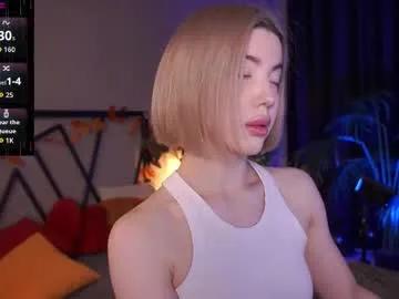 lindathacker — #leggings #fit #feet #muscle #nonude  -- Current Goal: squats + bottom view at 555 tokens -- Next Goal: Spank me x50 + oil