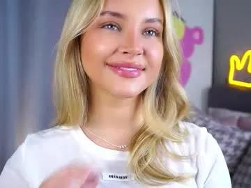 lipswithsmileonthem — GOAL: let Ami cum in the morning [672 tokens remaining] Hello, I'm Ami #newLet's immerse ourselves in an atmosphere of pleasure together  #young #shy #cute #tease