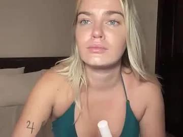 littlemaryjane19 on Chaturbate 