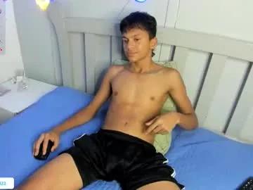 loistwink_1 — GOAL: show ass [25 tokens remaining] Welcome to my room! #twink #18 #teen #fuckmachine #cum