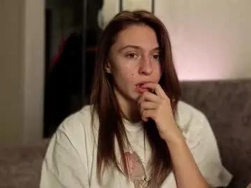 lovelykatea — GOAL: sensual dance [34 tokens left] #shy #teen #bigass #lovense #18