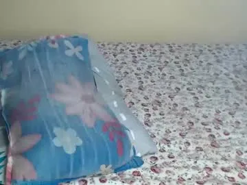 lynnesee on Chaturbate