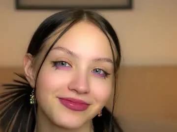 mariannsullivant — GOAL: remove 1 finger from the chest [83 tokens remaining] Welcome to my  hot room Time to fun  #shy  #young #18