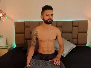 max_greenn on Chaturbate