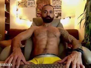 max_greenn on Chaturbate