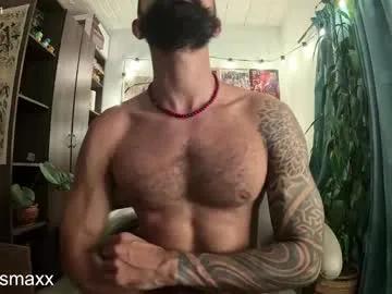 max_greenn on Chaturbate