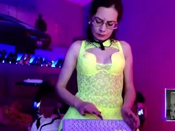 milanapure on Chaturbate