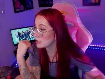 milly_yako — GOAL: Wingardium Leviosa With oil cand Cum  cold and bored day :'3 #hairy #german #redhair #anime #curvy