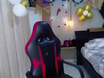 moon_and_fire_ on Chaturbate 