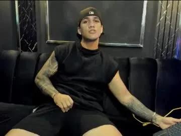 mr_maximo on Chaturbate 