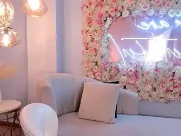 naomisainz on Chaturbate