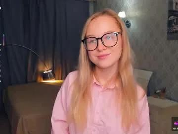 nicolavanderbie on Chaturbate